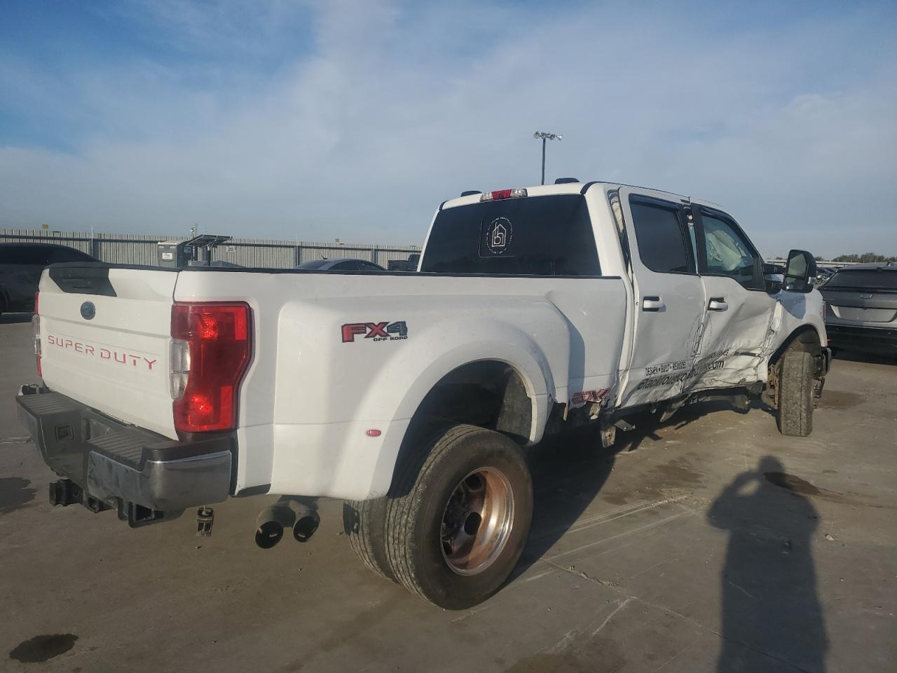2022 Ford F350 VIN 1FT8W3DT0NED60161 Copart auction photo, side damage thumbnail 3
