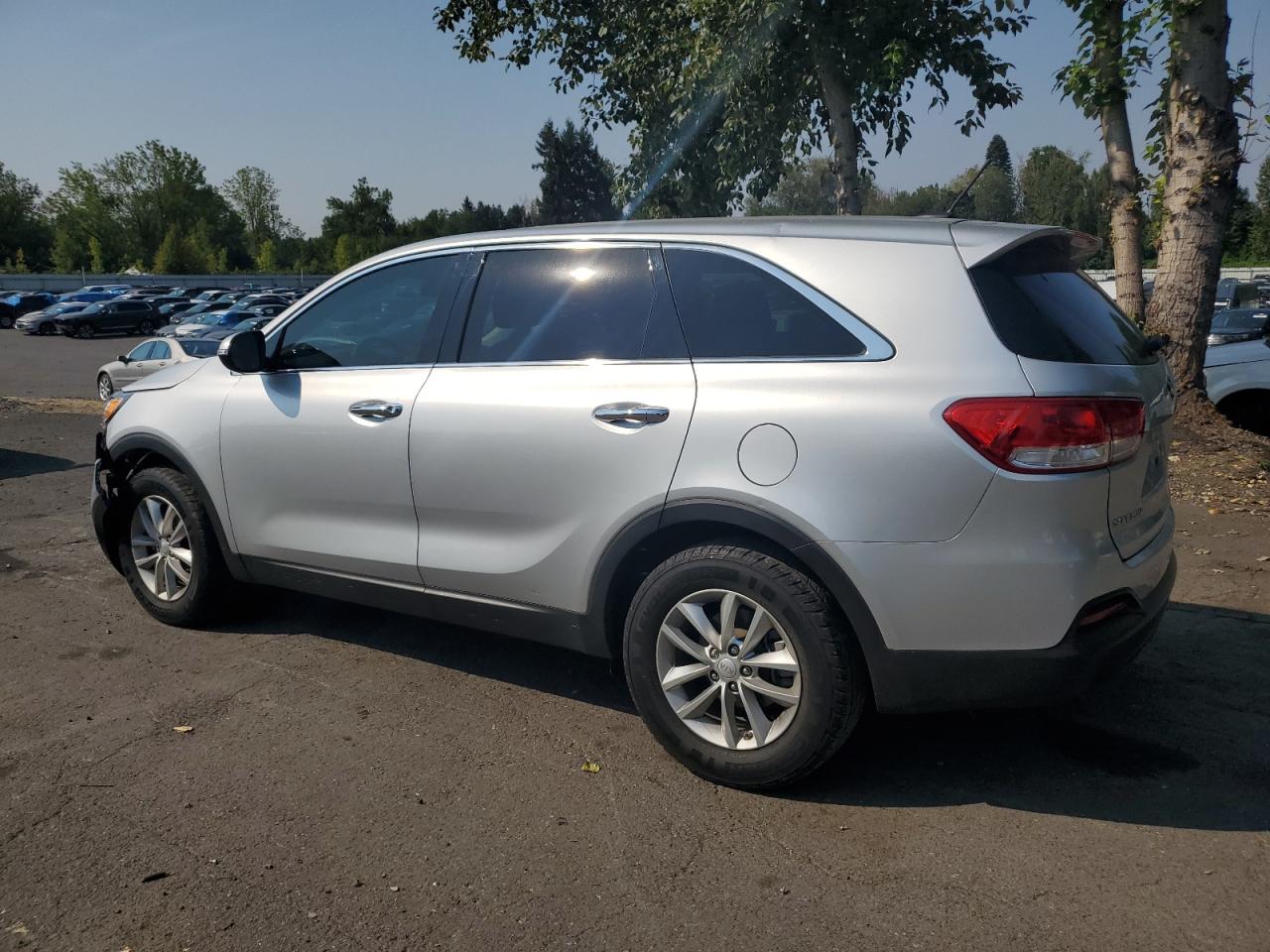 2017 KIA Sorento VIN 5XYPG4A39HG237361 Copart auction photo, front end damage thumbnail 2