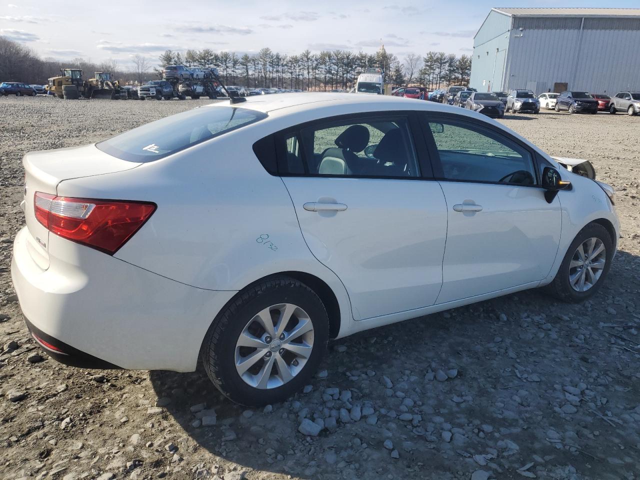 2014 KIA Rio VIN KNADN4A39E6375275 Copart auction photo, front end damage thumbnail 3