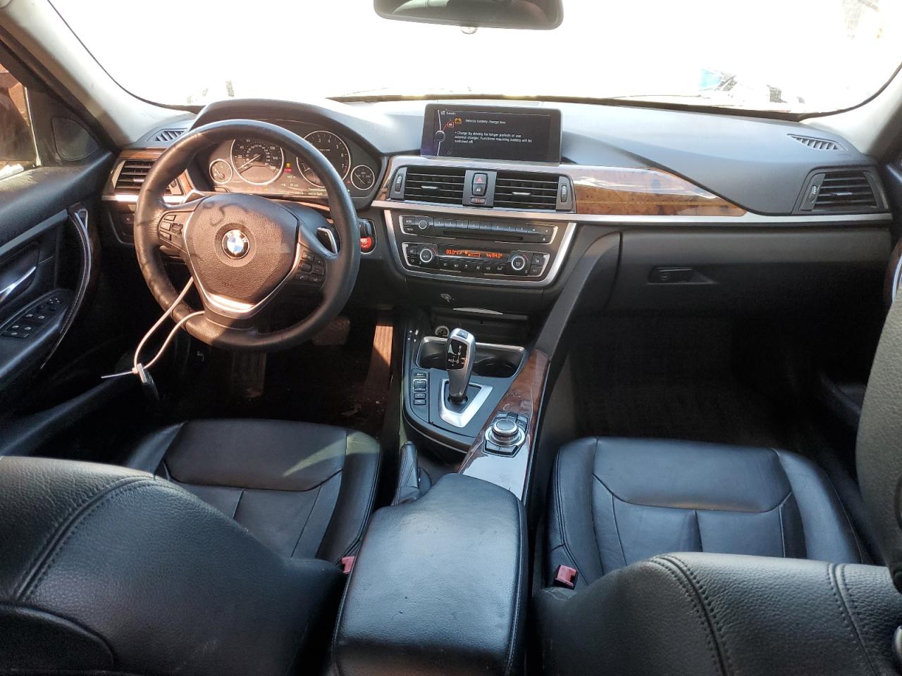 2013 BMW 3er VIN WBA3B9G56DNP39473 Copart auction photo, front end / rear end damage thumbnail 8
