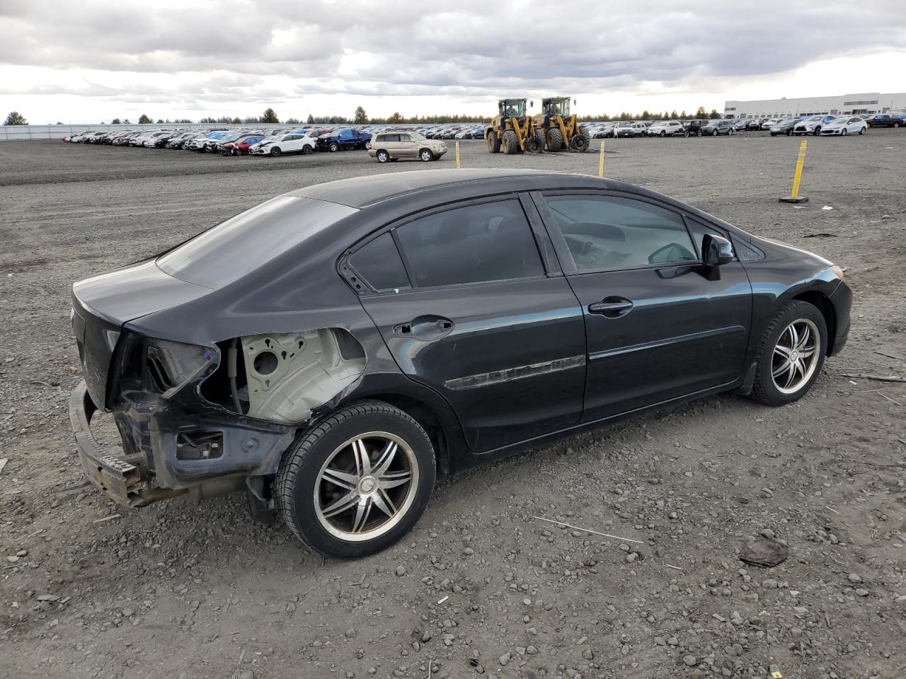 2012 Honda Civic VIN 19XFB2F95CE337782 Copart auction photo, rear end / side damage thumbnail 3