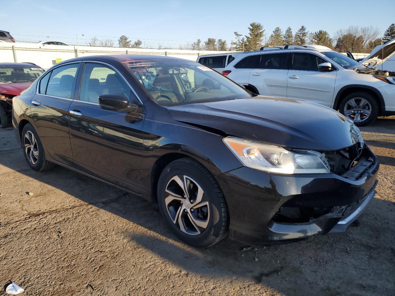 2017 Honda Accord VIN 1HGCR2F37HA111409 Copart auction photo, front end / side damage thumbnail 4