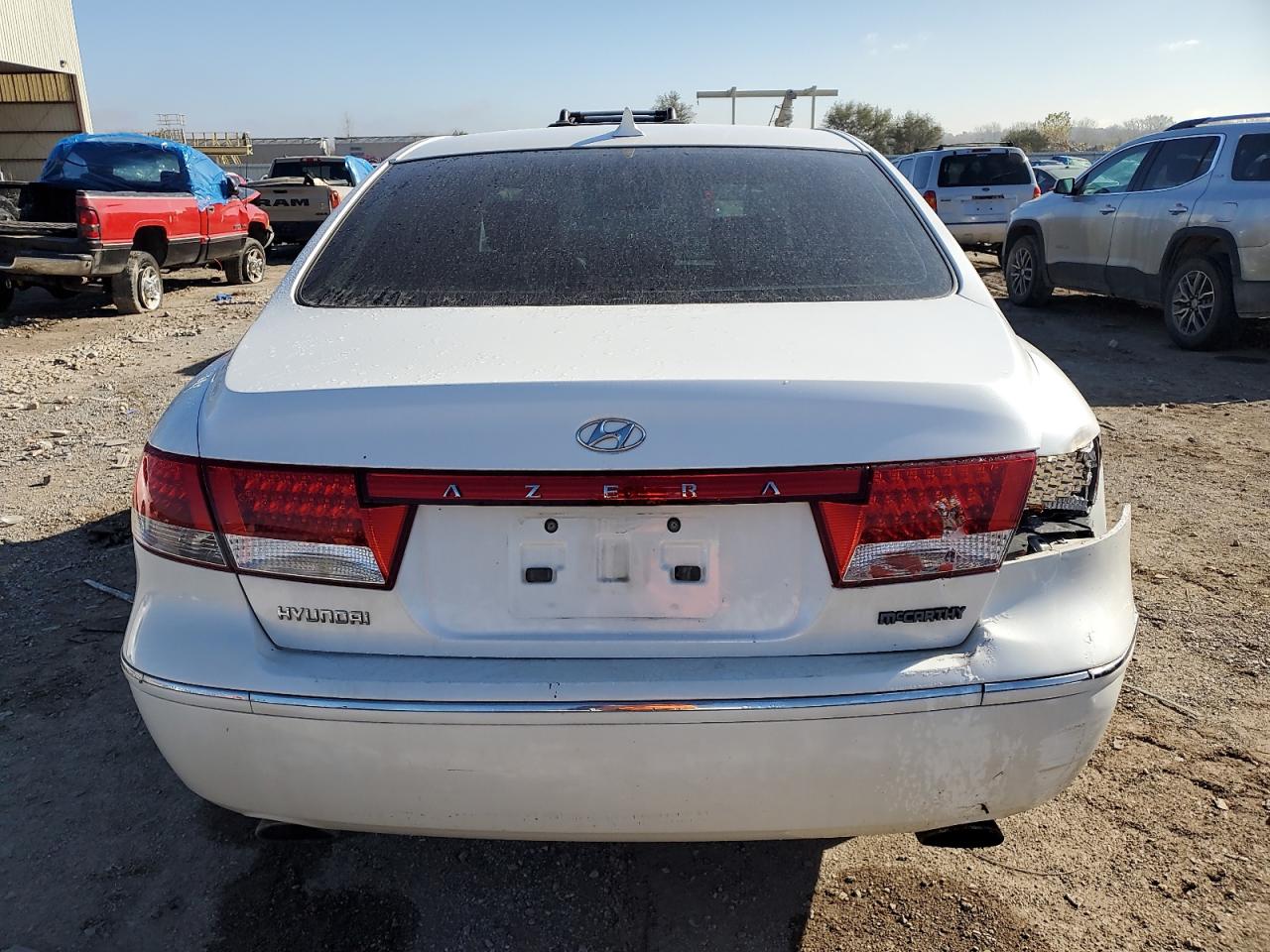 2009 Hyundai Azera VIN KMHFC46D19A356995 Copart auction photo, rear end damage thumbnail 6