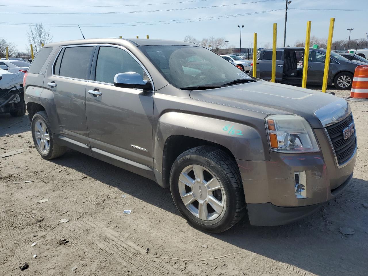 2012 GMC Terrain VIN 2GKALMEK1C6170624 Copart auction photo, rear end / minor dent/scratches damage thumbnail 4