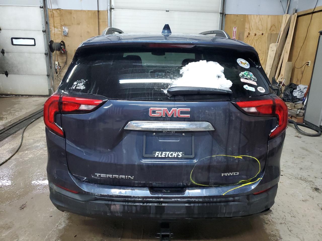 2019 GMC Terrain VIN 3GKALTEV0KL120599 Copart auction photo, rear end / undercarriage damage thumbnail 6