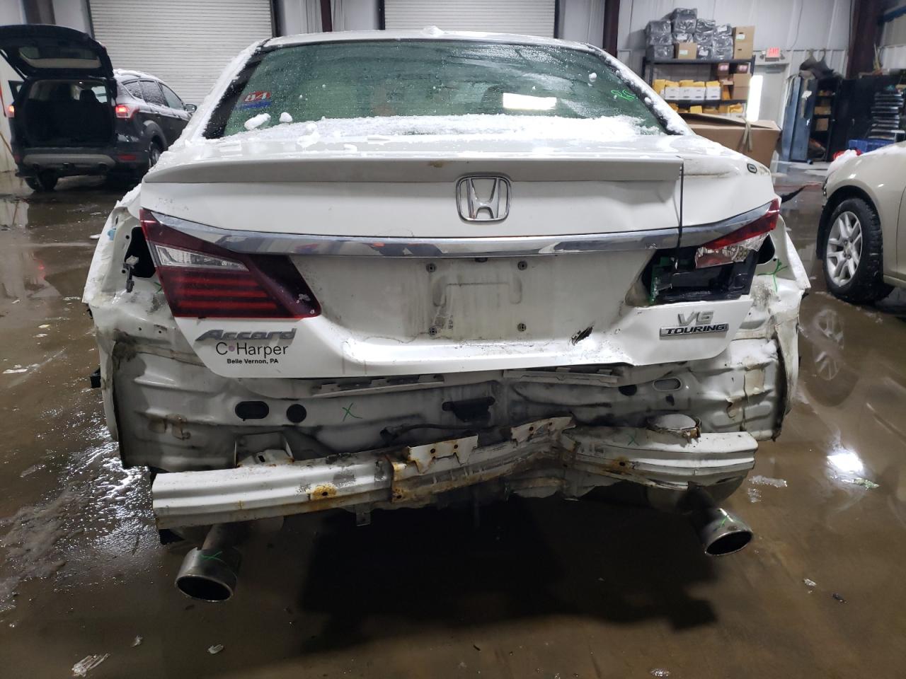 2017 Honda Accord VIN 1HGCR3F98HA030073 Copart auction photo, rear end damage thumbnail 6