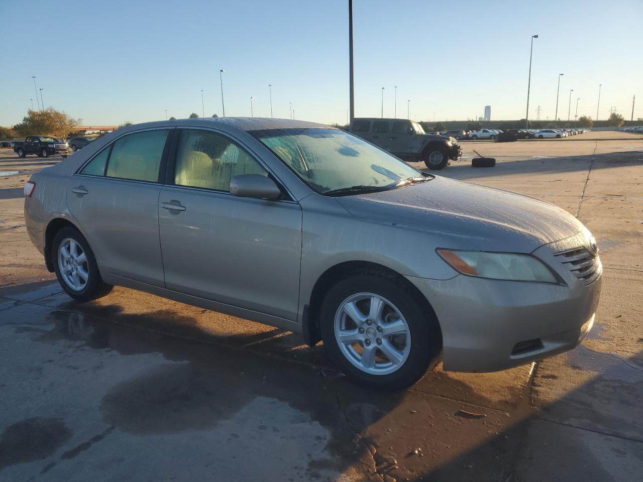 2007 Toyota Camry VIN 4T1BE46K67U549890 Copart auction photo, side / minor dent/scratches damage thumbnail 4