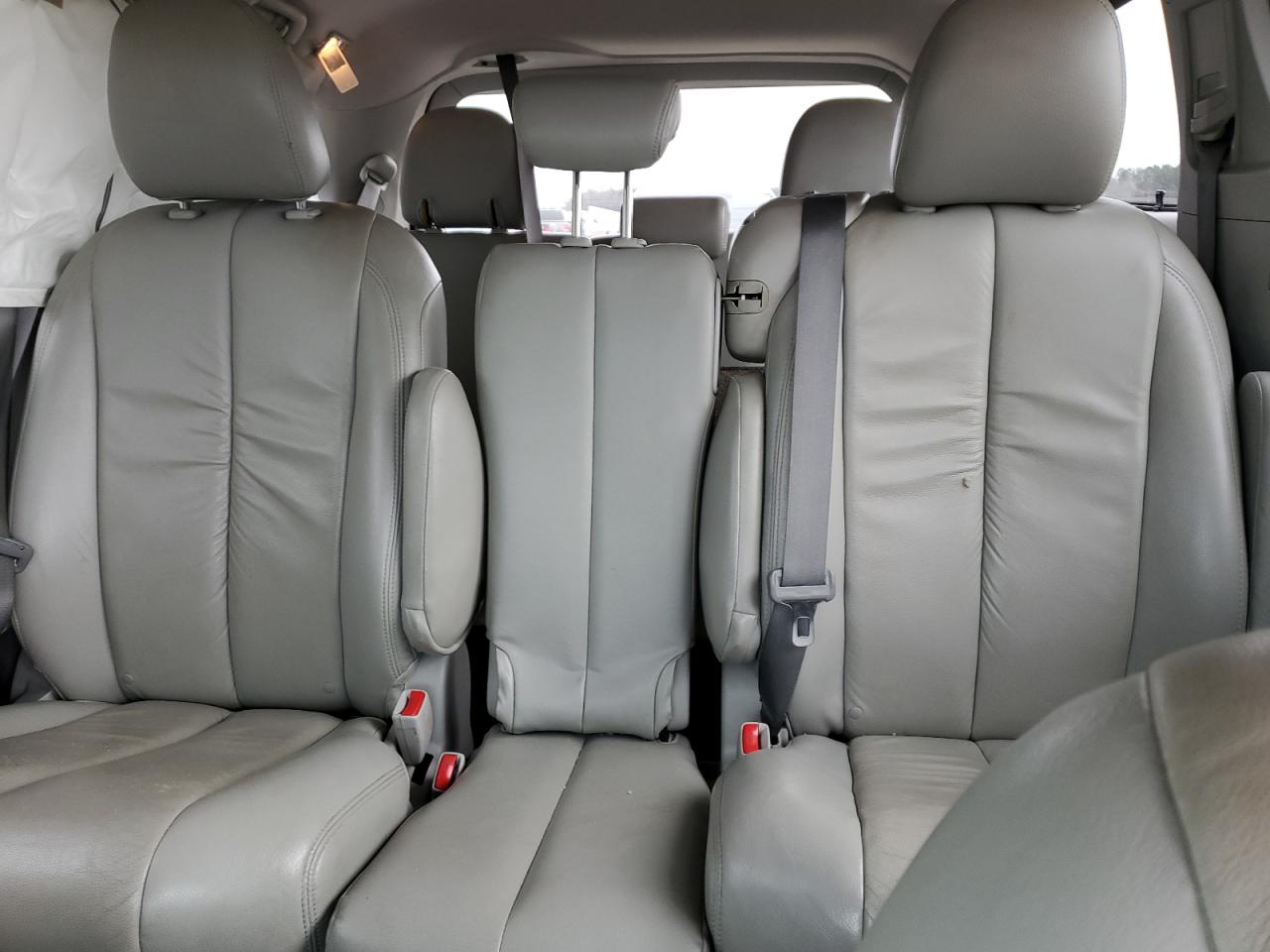2013 Toyota Sienna VIN 5TDKK3DC9DS319862 Copart auction photo, side damage thumbnail 10
