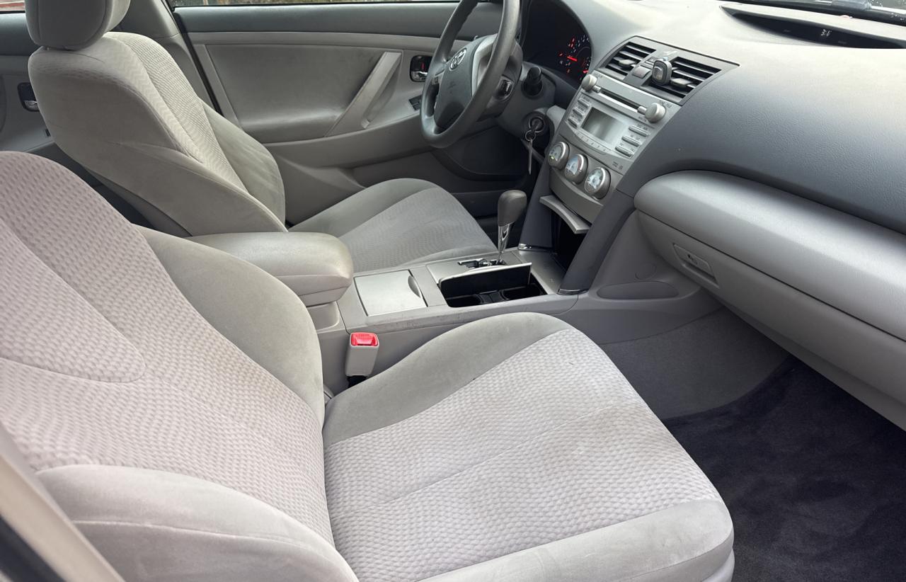 2011 Toyota Camry VIN 4T1BF3EK8BU651936 Copart auction photo, normal wear / minor dent/scratches damage thumbnail 5