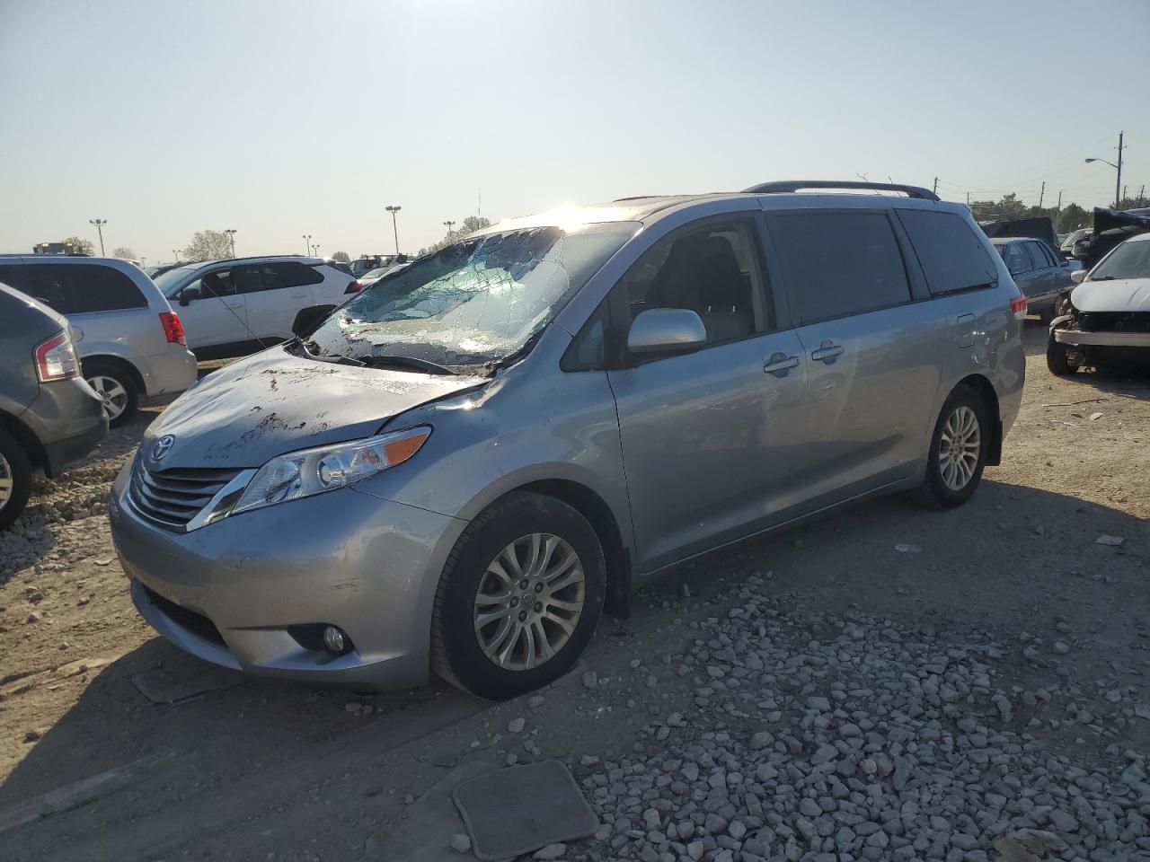 2012 Toyota Sienna VIN 5TDYK3DCXCS199210