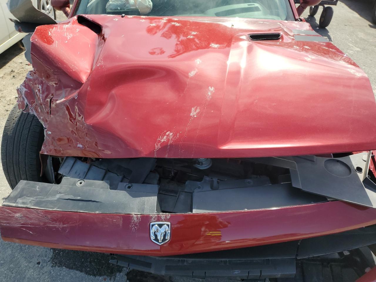 2010 Dodge Challenger VIN 2B3CJ5DT3AH111541 Copart auction photo, front end damage thumbnail 11