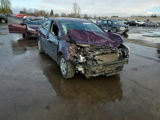 2017 KIA Forte VIN 3KPFK4A76HE043221 Copart auction photo, front end damage thumbnail 10