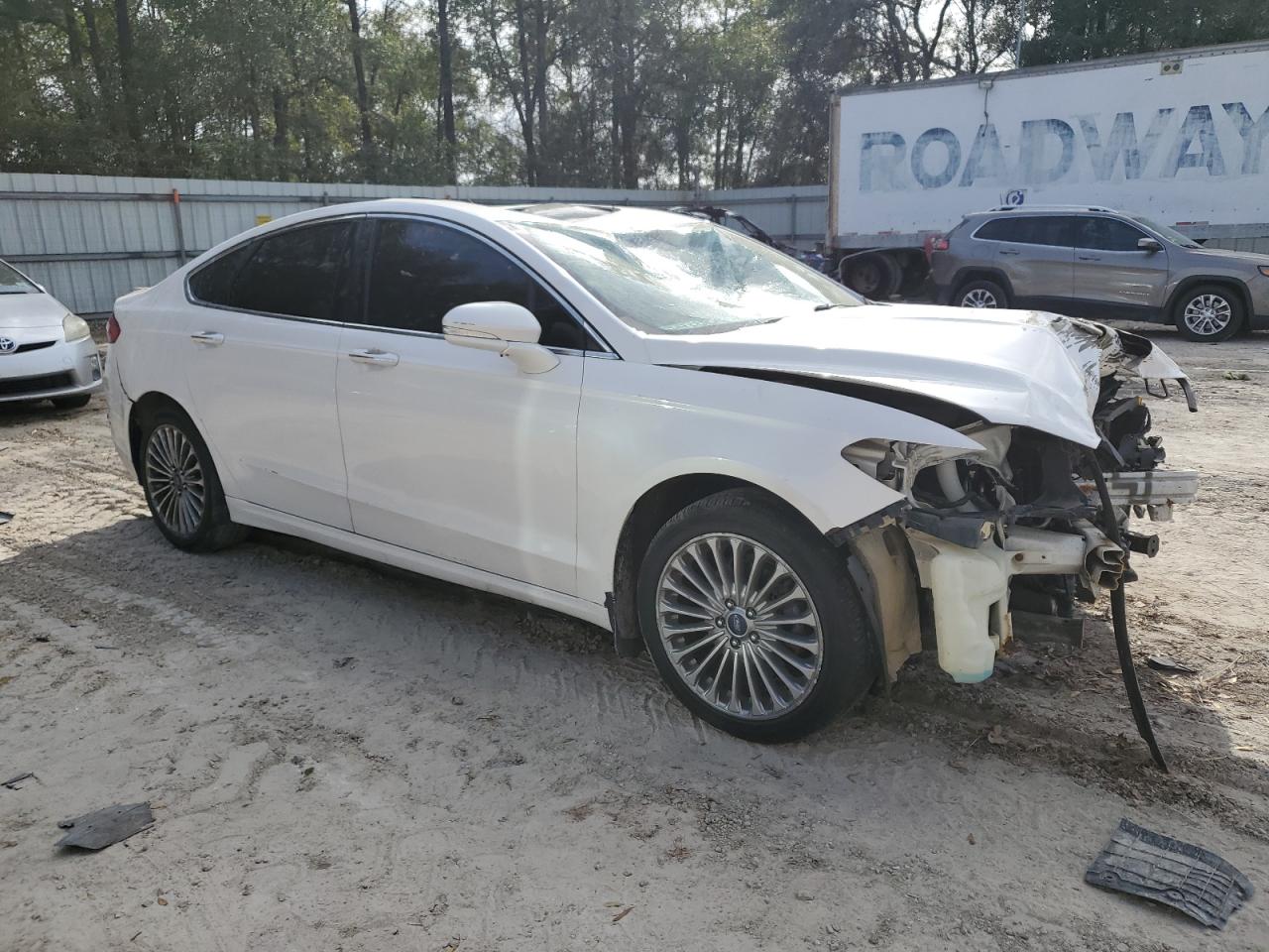 2014 Ford Fusion VIN 3FA6P0D9XER161497 Copart auction photo, front end damage thumbnail 4