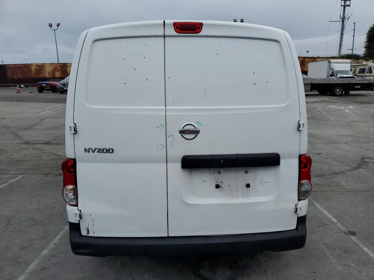 2015 Nissan NV VIN 3N6CM0KN7FK732277 Copart auction photo, vandalism damage thumbnail 6