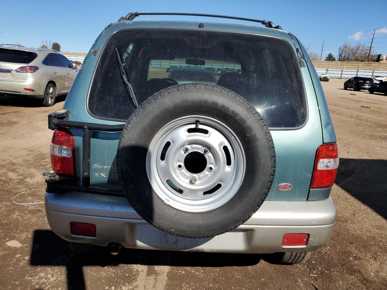 2000 KIA Sportage VIN KNDJA723XY5661423 Copart auction photo, front end / rear end damage thumbnail 6
