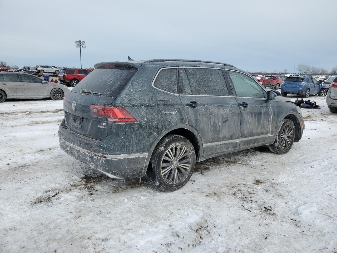 2018 Volkswagen Tiguan VIN 3VV2B7AX7JM036873 Copart auction photo, front end damage thumbnail 3