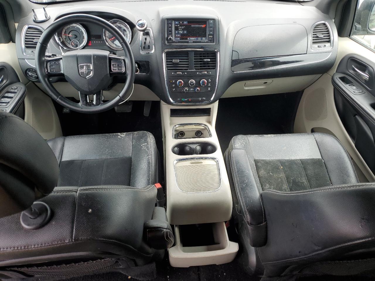 2017 Dodge Caravan VIN 2C4RDGCGXHR801226 Copart auction photo, front end damage thumbnail 8