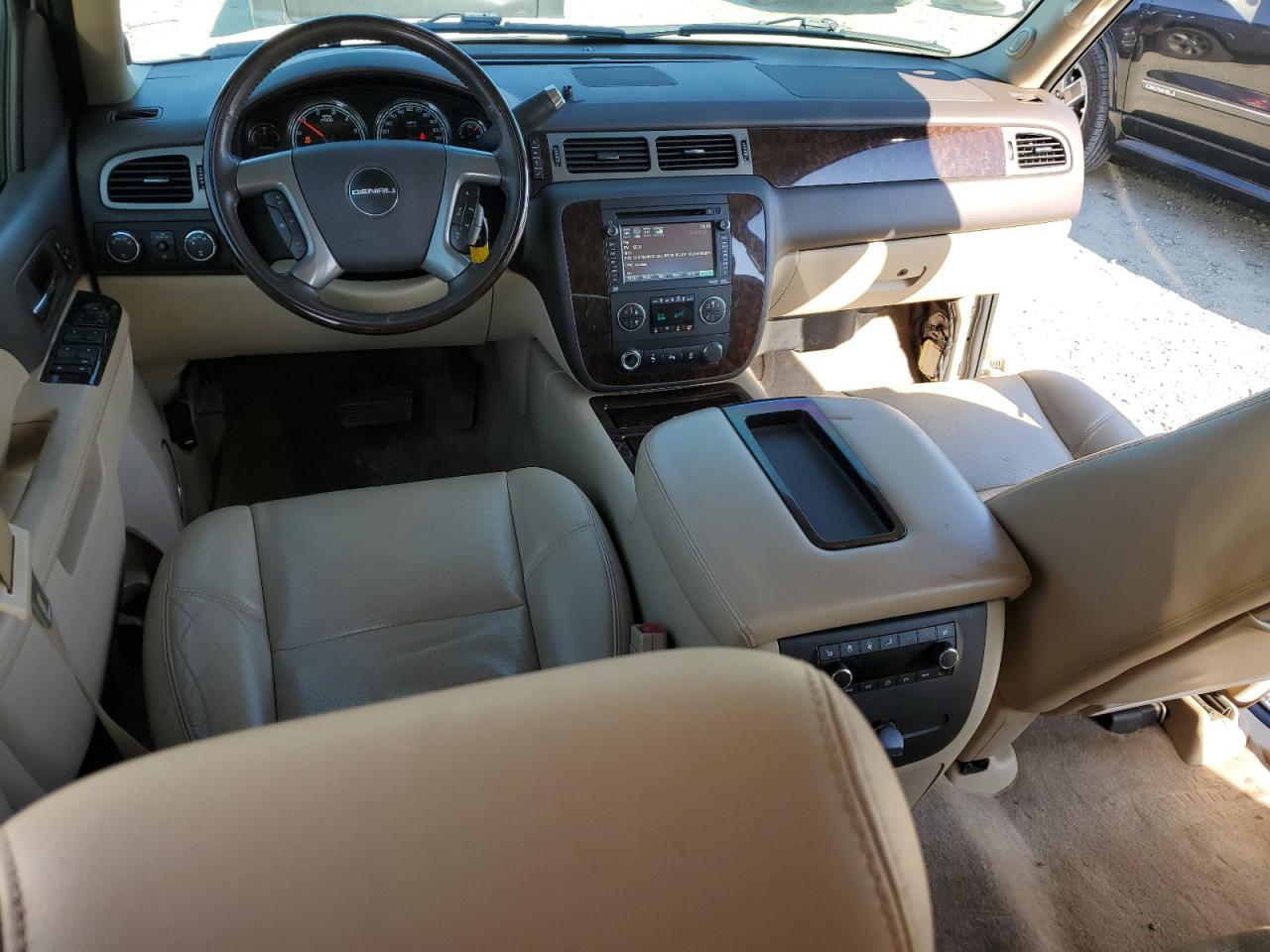 2013 GMC Yukon VIN 1GKS2GEJ2DR177006 Copart auction photo, side / front end damage thumbnail 8