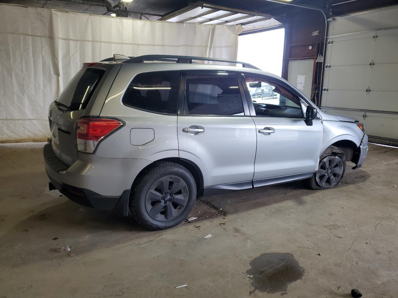 2018 Subaru Forester VIN JF2SJABC3JH487685 Copart auction photo, all over damage thumbnail 3