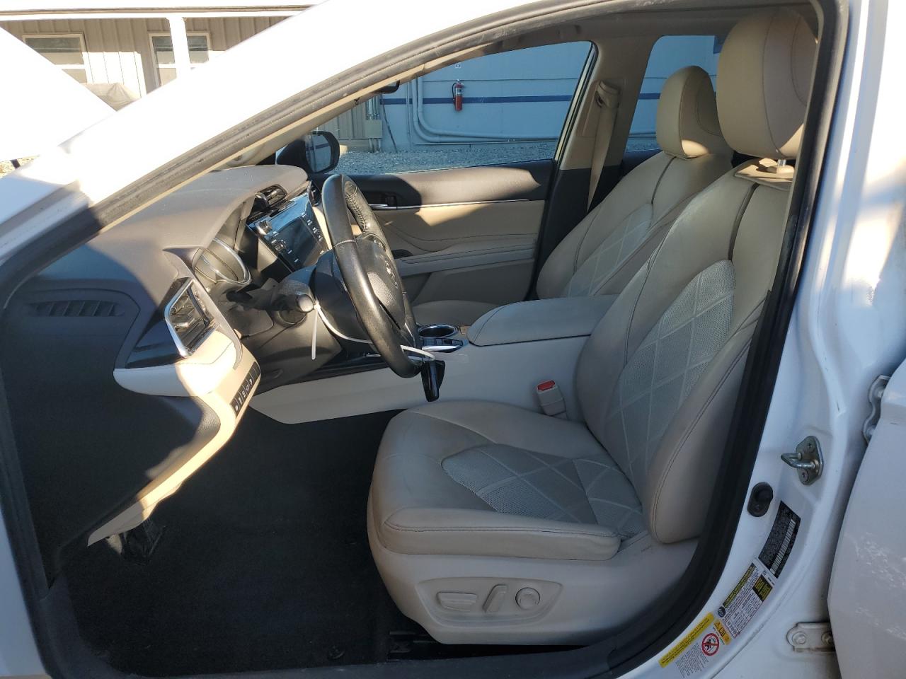 2018 Toyota Camry VIN 4T1B11HK0JU150441 Copart auction photo, front end damage thumbnail 7