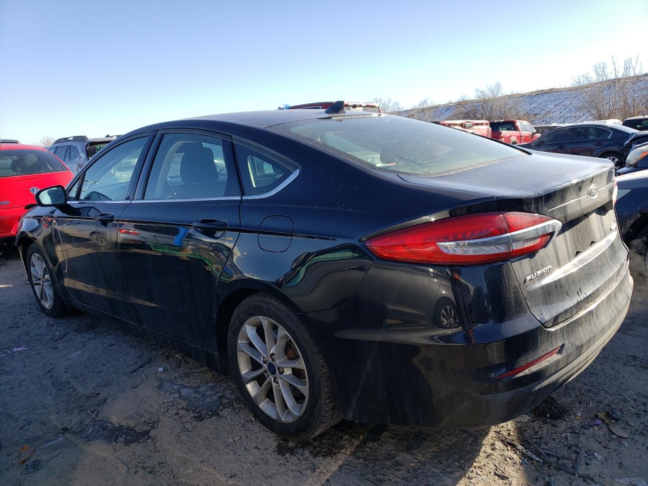 2019 Ford Fusion VIN 3FA6P0HD8KR232688 Copart auction photo, front end / hail damage thumbnail 2