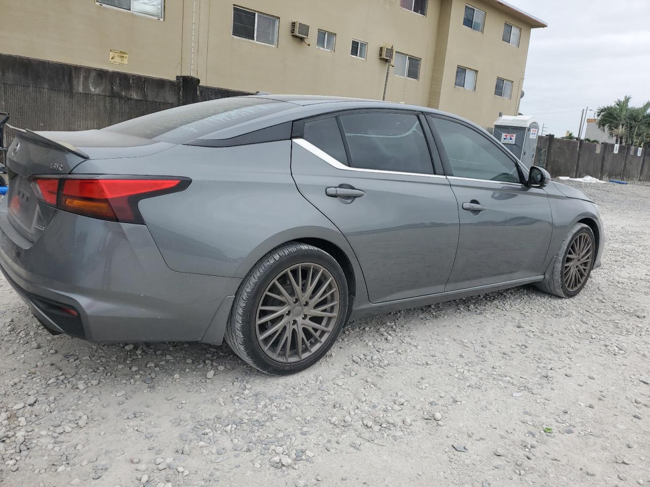 2019 Nissan Altima VIN 1N4AL4CV8KC239152 Copart auction photo, water/flood damage thumbnail 3