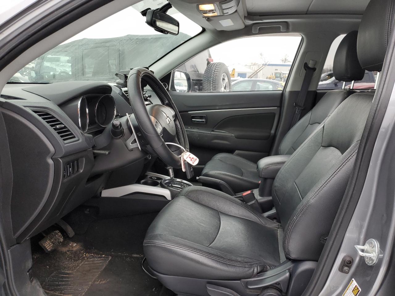 2012 Mitsubishi Outlander VIN JA4AR4AU0CZ004594 Copart auction photo, minor dent/scratches / normal wear damage thumbnail 7