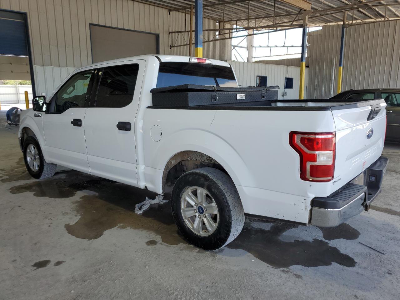 2020 Ford F-150 VIN 1FTEW1C59LFA23747 Copart auction photo, minor dent/scratches damage thumbnail 2