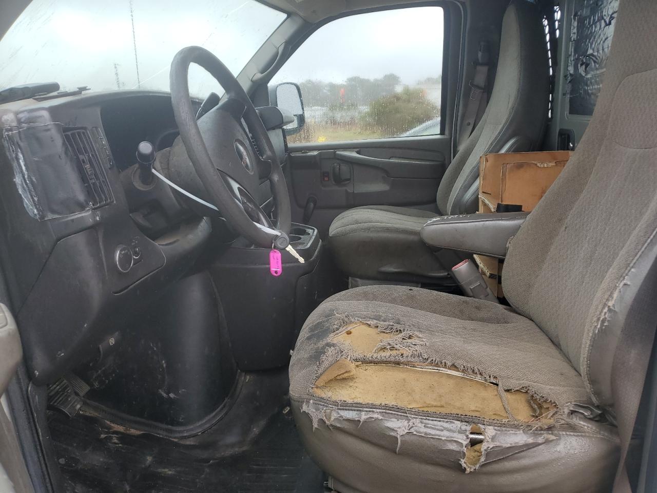 2013 GMC Savana VIN 1GTW7GCA3D1112648 Copart auction photo, front end damage thumbnail 7