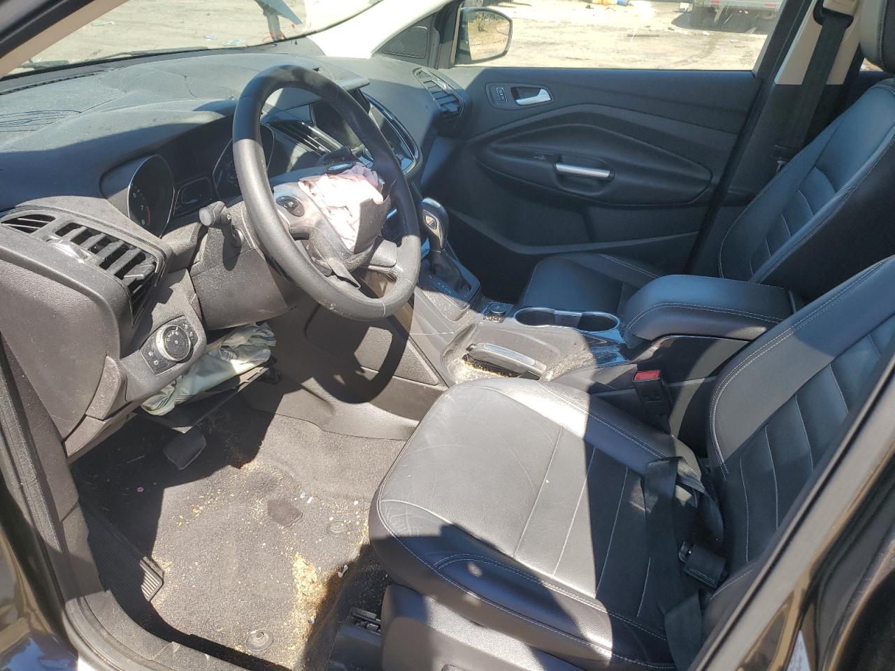 2016 Ford Escape VIN 1FMCU0J90GUB65995 Copart auction photo, front end damage thumbnail 7