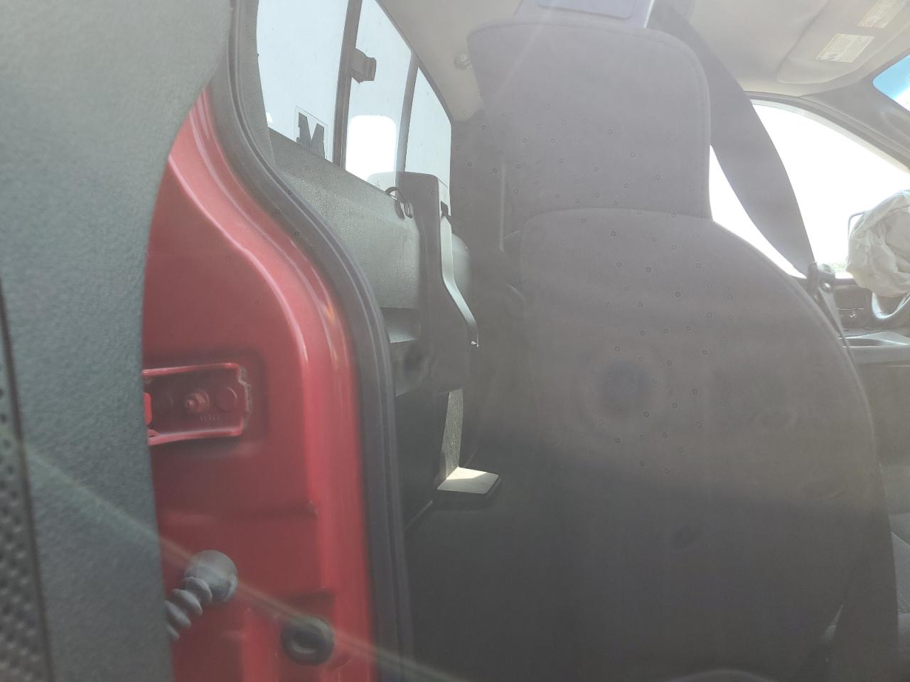 2005 Ford F-150 VIN 1FTRF14525NB01830 Copart auction photo, front end damage thumbnail 10