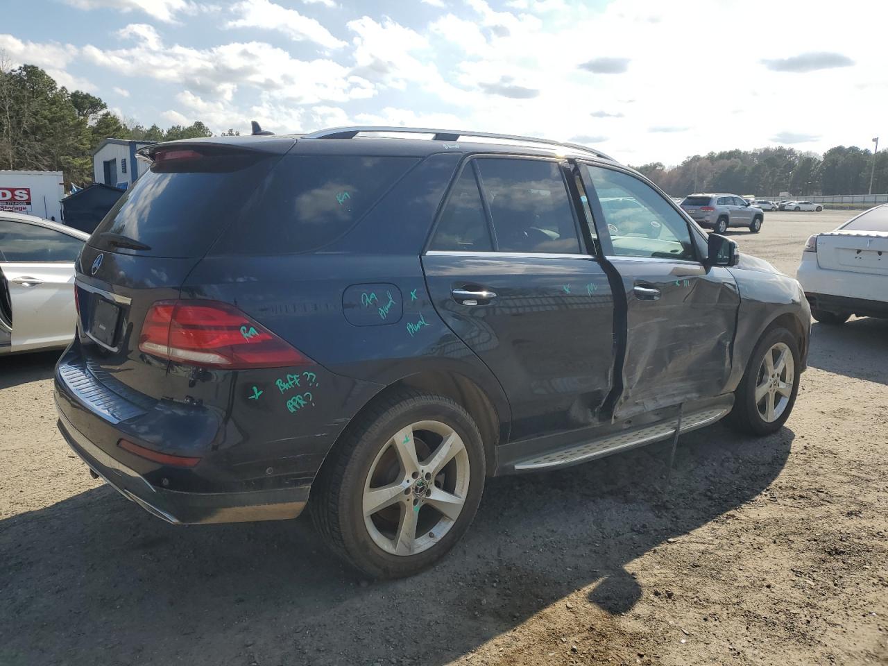 2017 Mercedes-Benz GLE VIN 4JGDA5JB6HA948996 Copart auction photo, side damage thumbnail 3