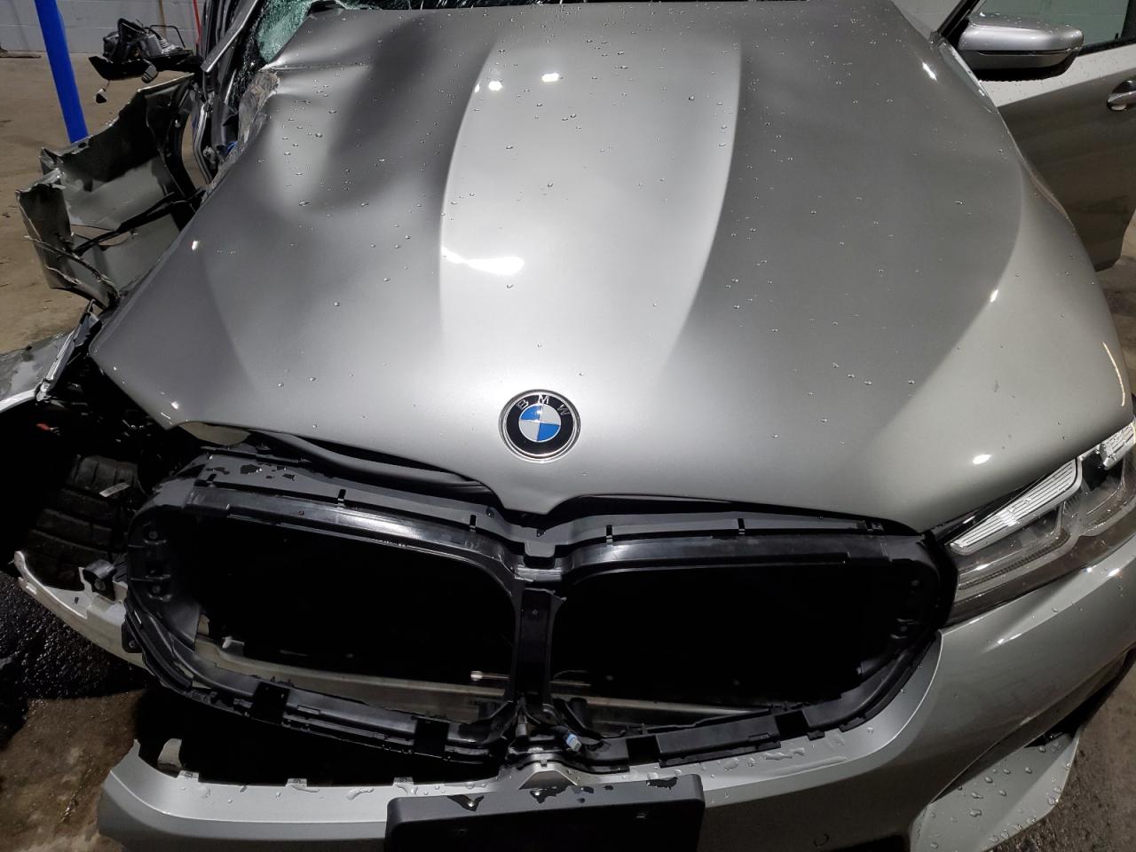 2021 BMW M5 VIN WBS83CH08MCF25436 Copart auction photo, front end damage thumbnail 11