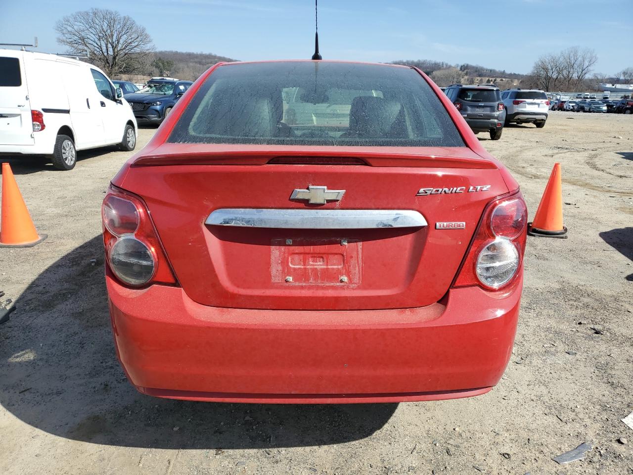 2013 Chevrolet Sonic VIN 1G1JE5SB9D4224280 Copart auction photo, front end / side damage thumbnail 6