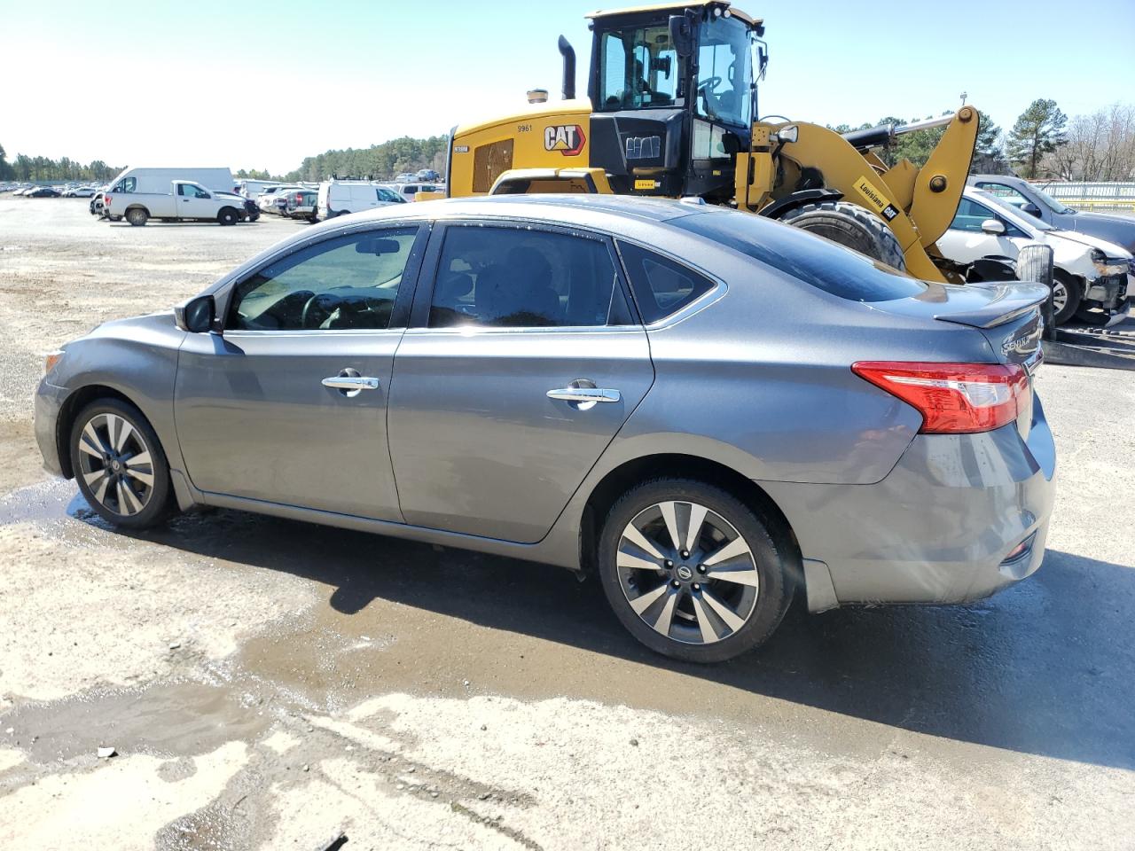 2019 Nissan Sentra VIN 3N1AB7AP4KY209675 Copart auction photo, front end / side damage thumbnail 2