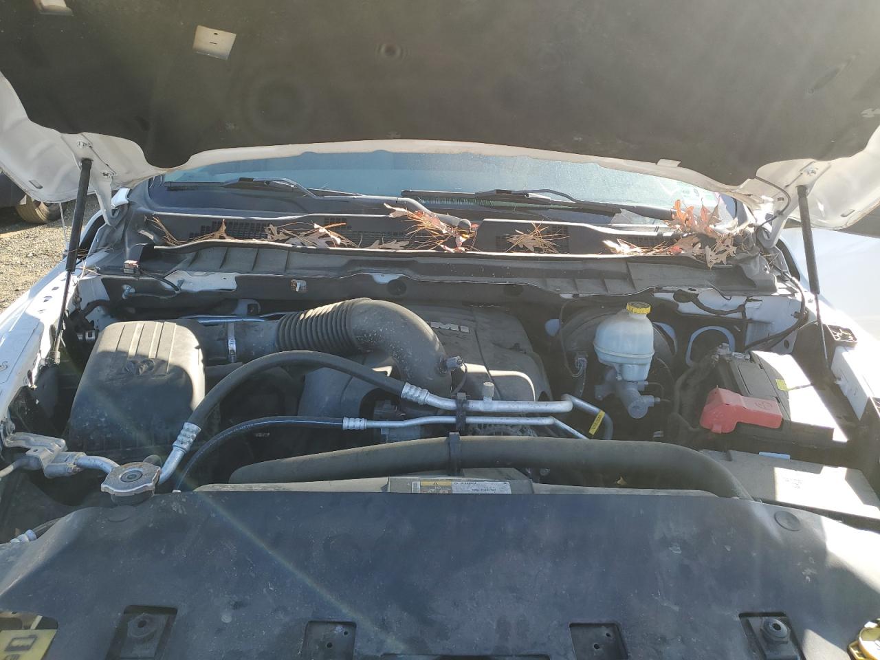 2015 RAM 1500 VIN 1C6RR7GT5FS764226 Copart auction photo, side damage thumbnail 11