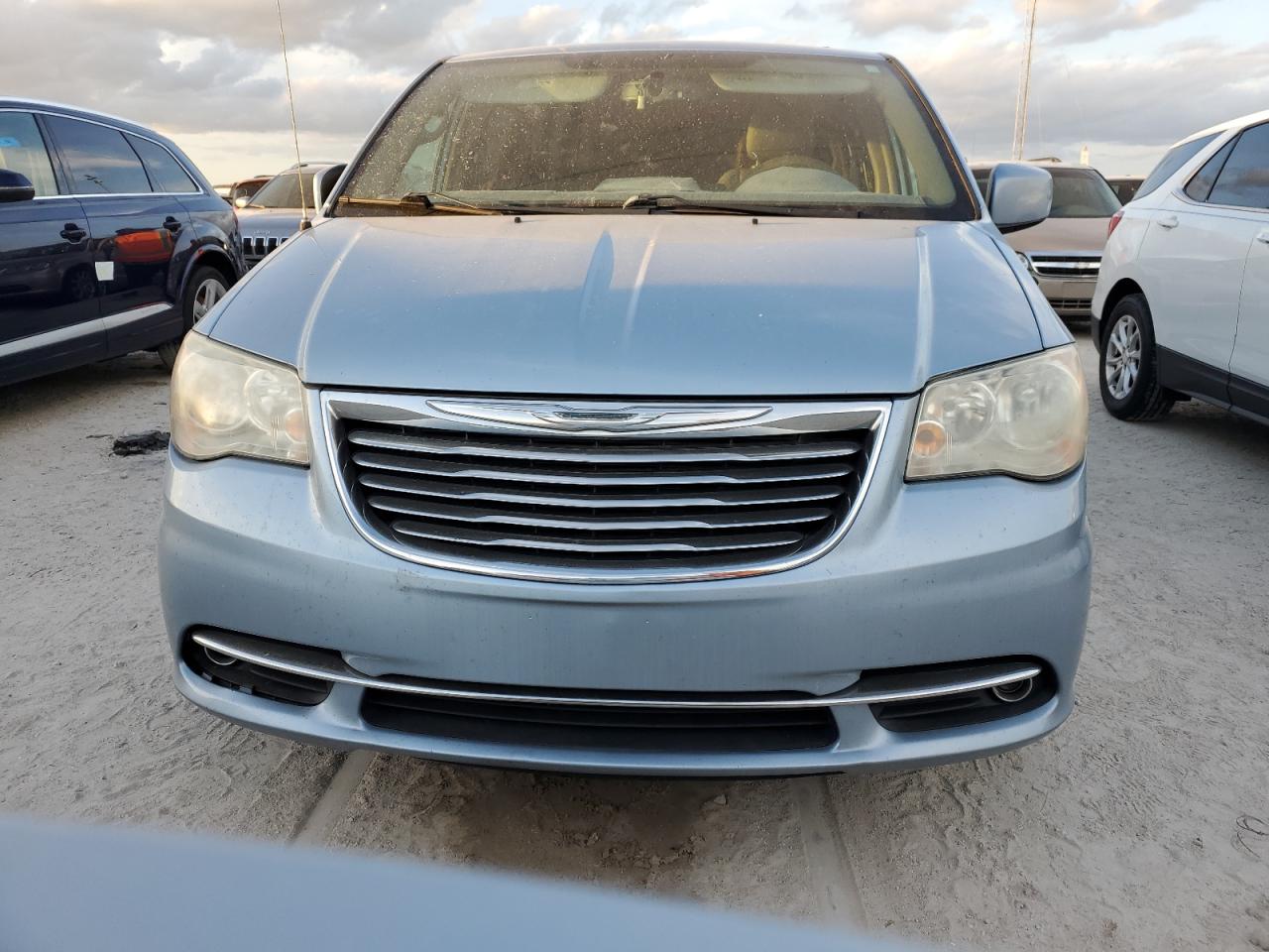 2013 Chrysler Town & Country VIN 2C4RC1BG7DR715075 Copart auction photo, water/flood damage thumbnail 5