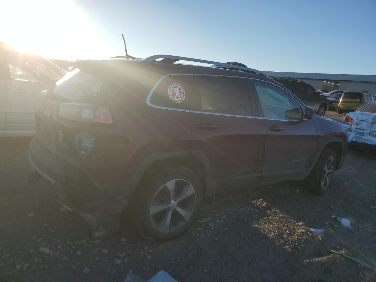 2019 Jeep Grand Cherokee VIN 1C4PJMDX7KD368911 Copart auction photo, all over damage thumbnail 3