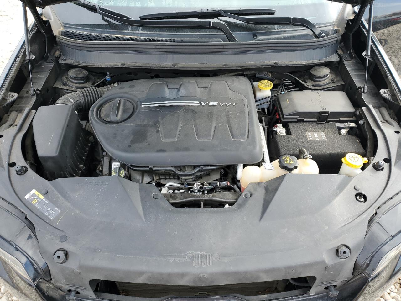 2019 Jeep Grand Cherokee VIN 1C4PJMLXXKD318019 Copart auction photo, water/flood damage thumbnail 13