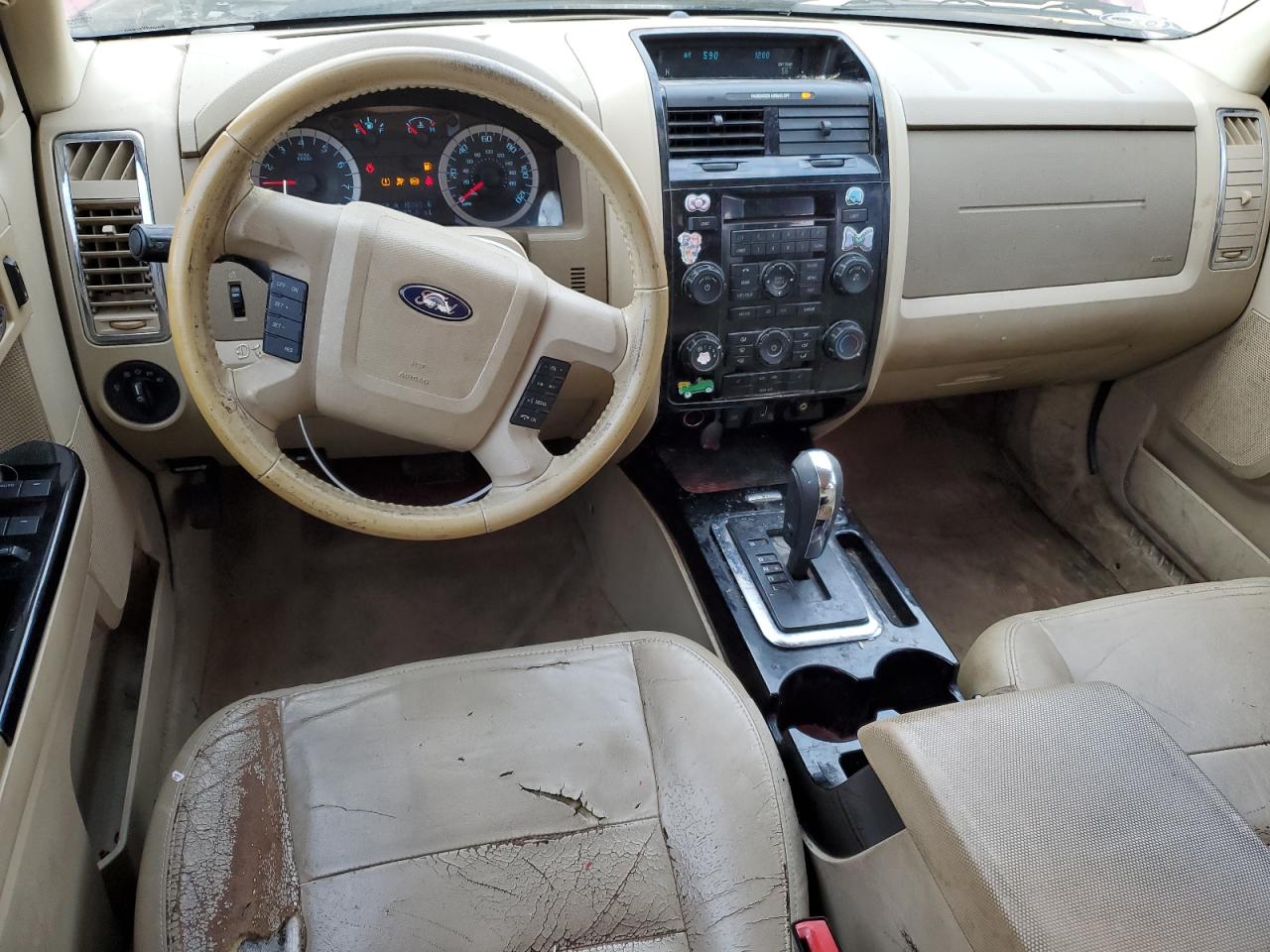 2011 Ford Escape VIN 1FMCU0EG6BKC30507 Copart auction photo, side / rear end damage thumbnail 8