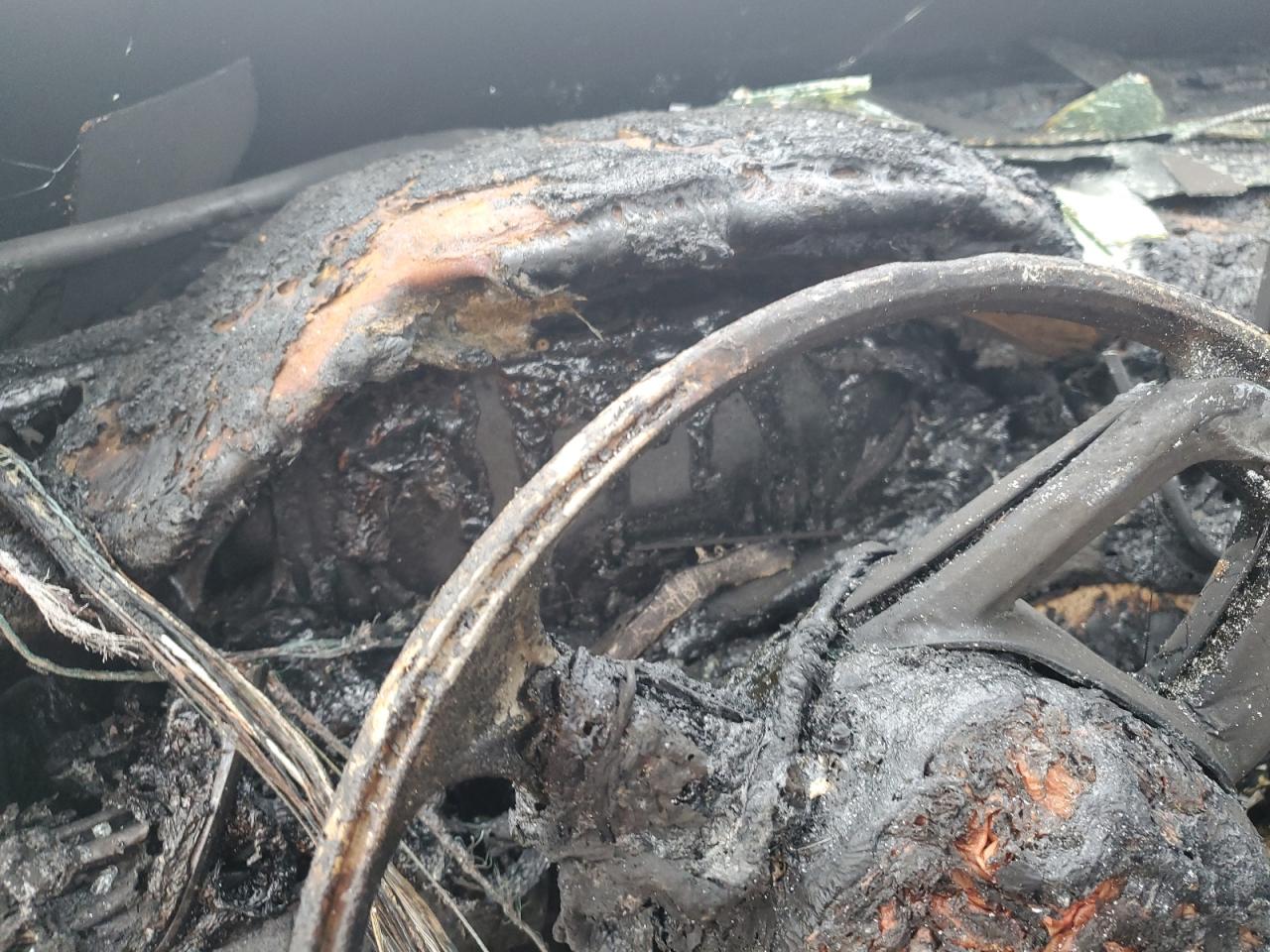 2018 Audi Q5 VIN WA1ANAFY0J2026008 Copart auction photo, burn damage thumbnail 9