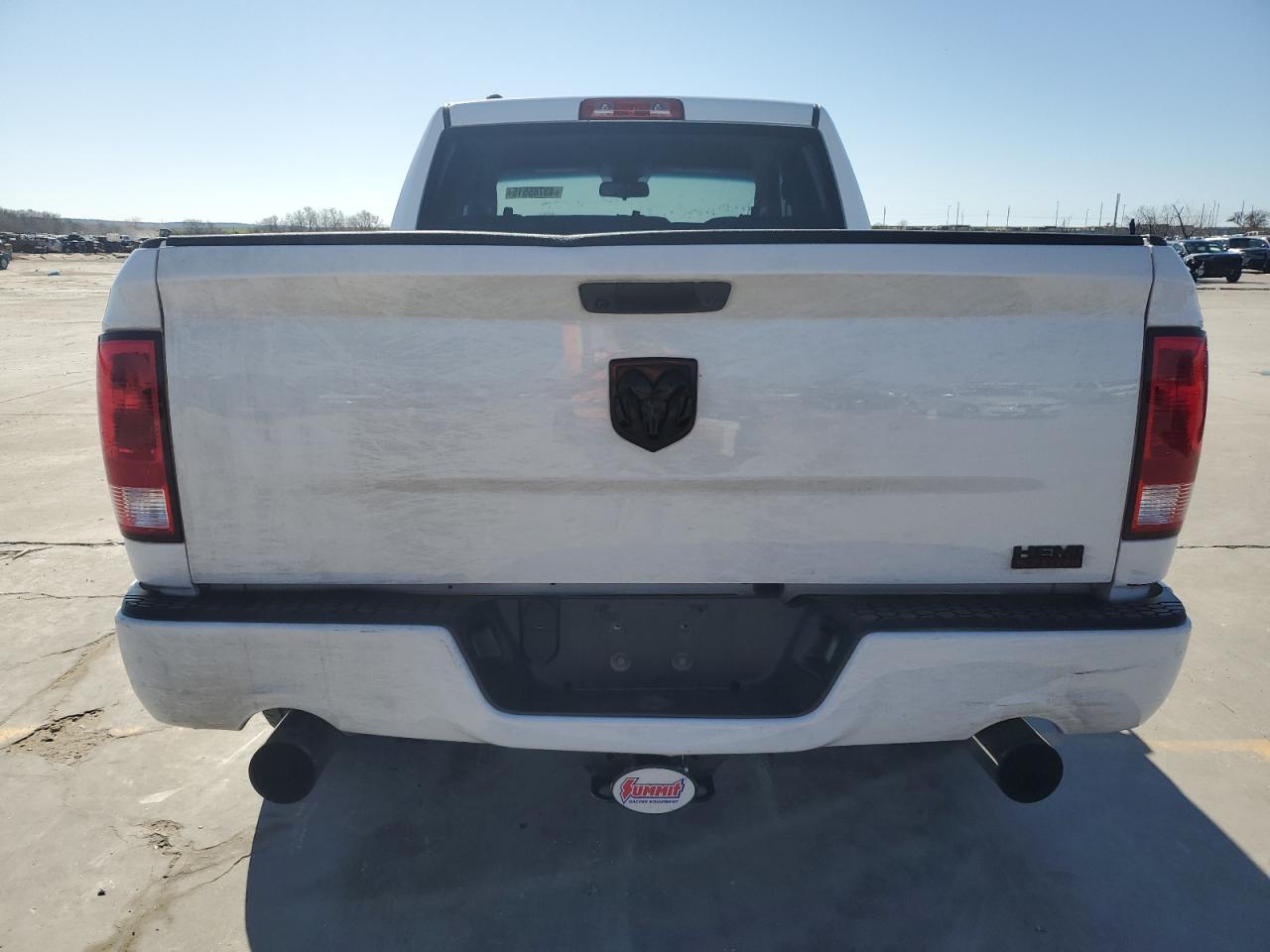 2016 RAM 1500 VIN 1C6RR6FT2GS355632 Copart auction photo, side / front end damage thumbnail 6
