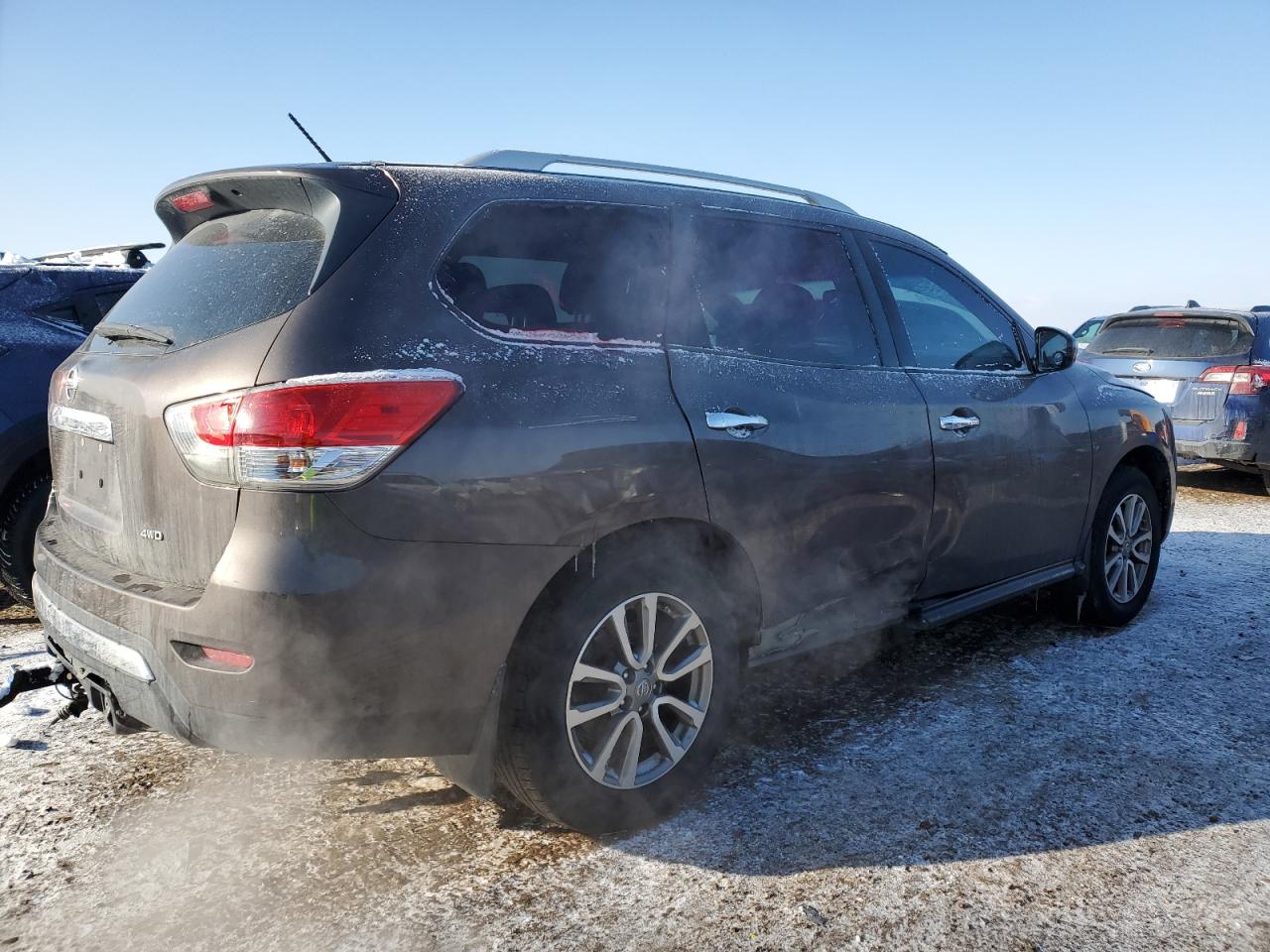 2015 Nissan Pathfinder VIN 5N1AR2MM1FC692906 Copart auction photo, side damage thumbnail 3