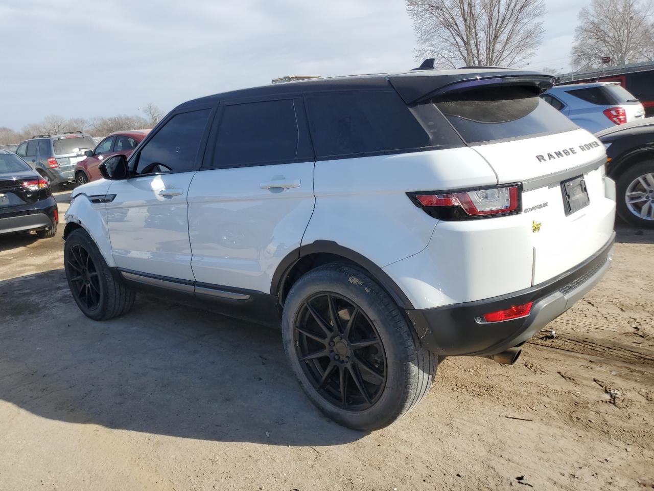 2016 Land Rover Range Rover VIN SALVP2BG6GH114919 Copart auction photo, front end damage thumbnail 2