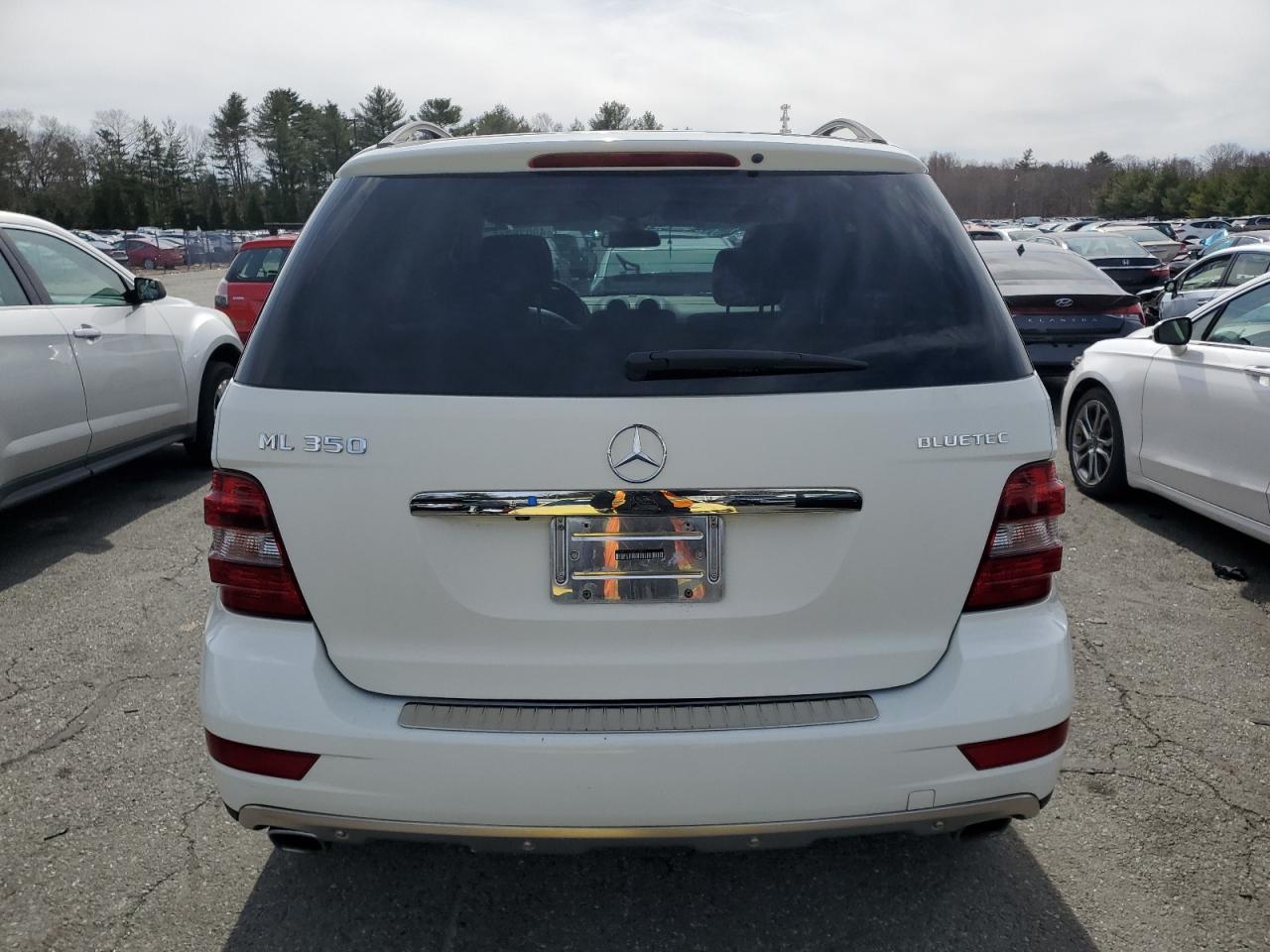 2010 Mercedes-Benz M-klasse VIN 4JGBB2FB0AA586441 Copart auction photo, front end / side damage thumbnail 6