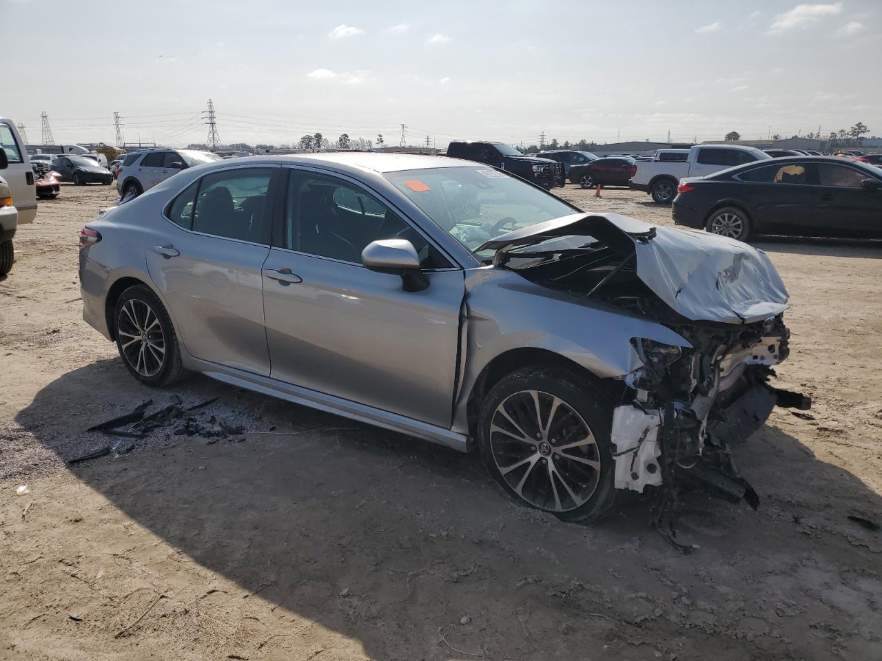 2019 Toyota Camry VIN 4T1B11HKXKU710466 Copart auction photo, front end / side damage thumbnail 4