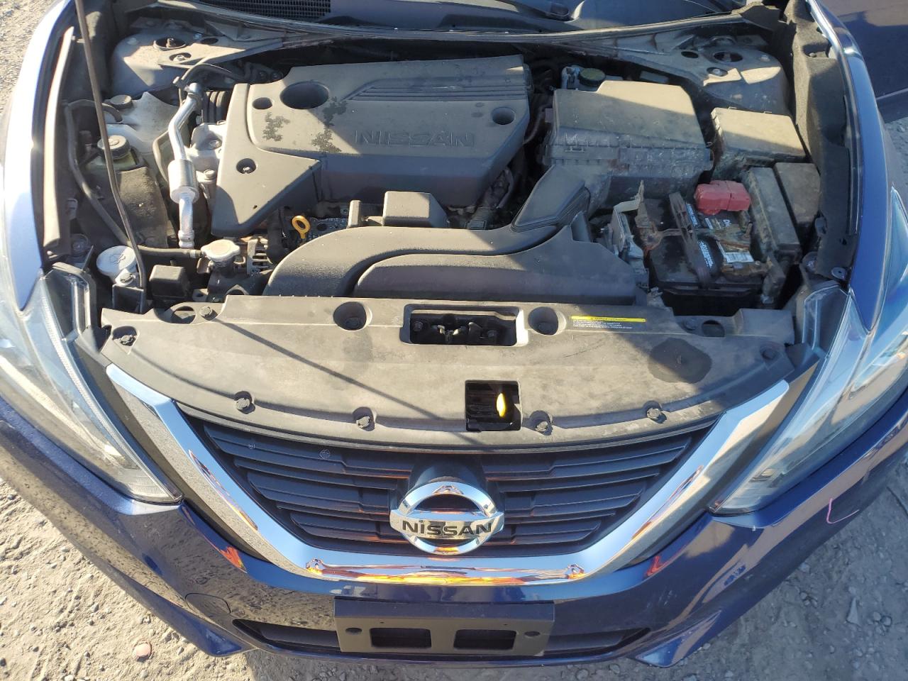 2018 Nissan Altima VIN 1N4AL3AP7JC245960 Copart auction photo, rear end / minor dent/scratches damage thumbnail 11