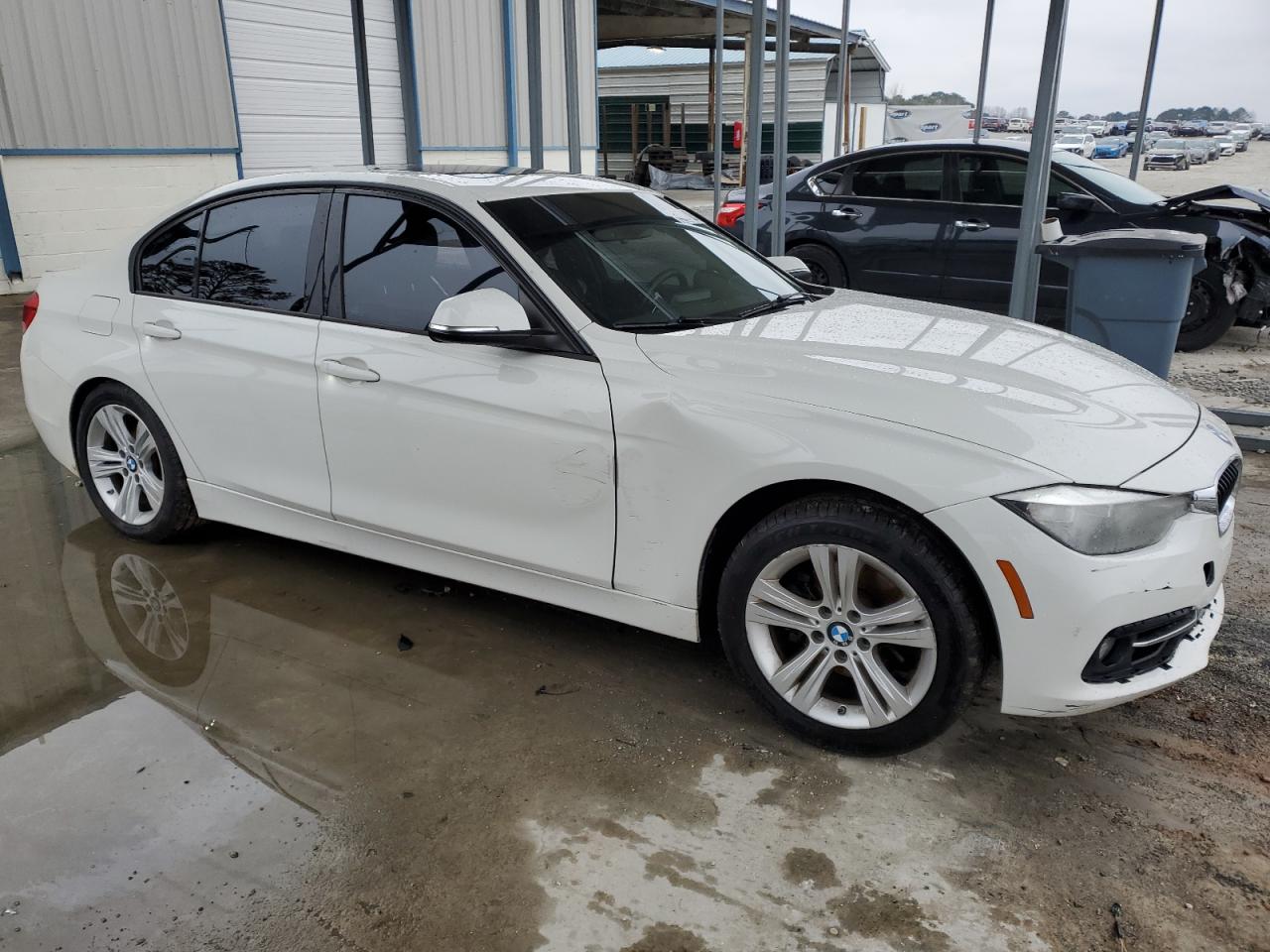 2016 BMW 3er VIN WBA8E9C52GK645499 Copart auction photo, all over damage thumbnail 4
