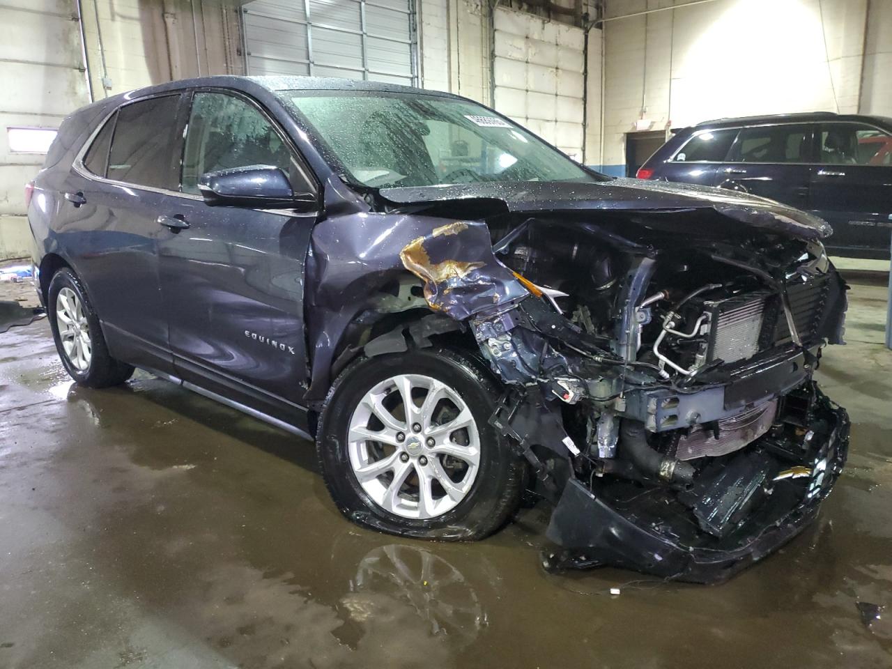 2018 Chevrolet Equinox VIN 3GNAXJEV9JS528566 Copart auction photo, side / front end damage thumbnail 4