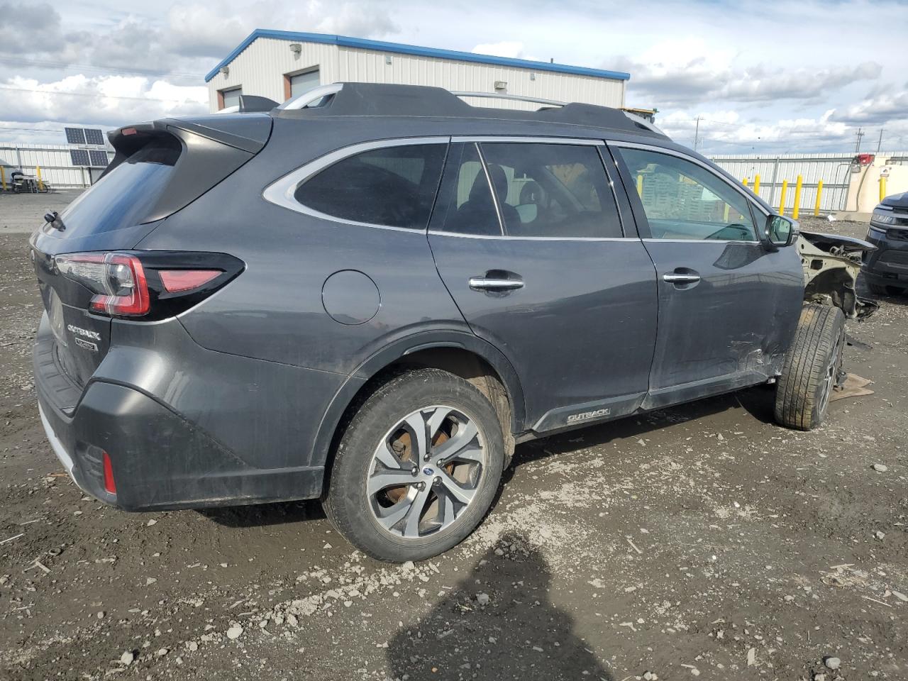 2021 Subaru Outback VIN 4S4BTAPC5M3213452 Copart auction photo, front end damage thumbnail 3
